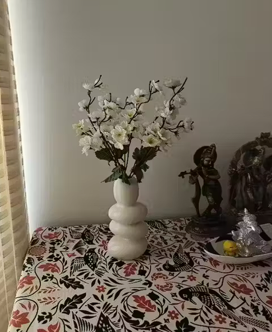 Cream Ceramic Pebbles Vase