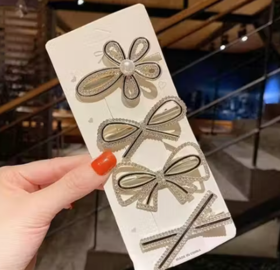 4-Piece Black & Gold Korean Hair Clips